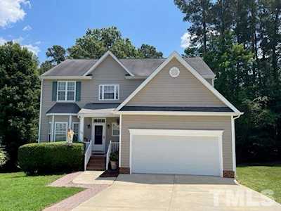101 Texanna Way Holly Springs, NC 27540