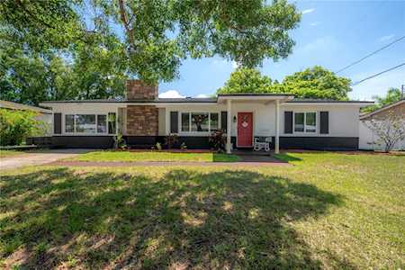 4723 Lake Charles Dr N Kenneth City, FL 33709