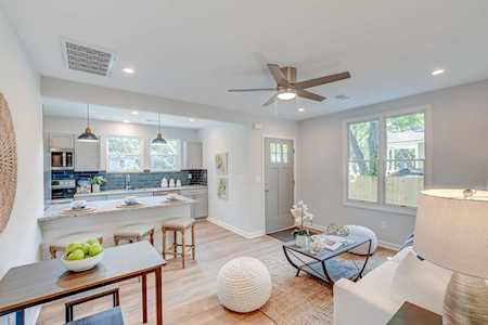 2734 Saratoga Road North Charleston, SC 29405
