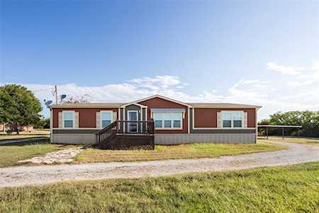 5700 Westview Court Tolar, TX 76476