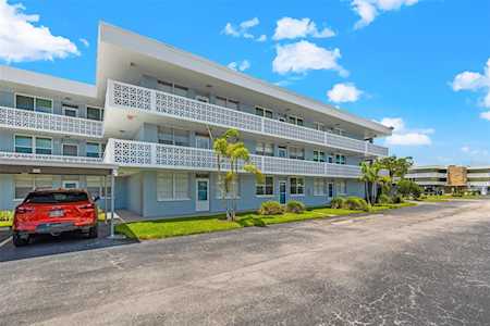 4895 Bay St NE #106 St. Petersburg, FL 33703
