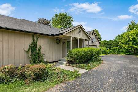 1320 Francisco Road Columbus, OH 43220