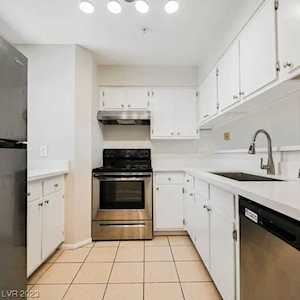 2056 Mesquite Ln #303 Laughlin, NV 89029