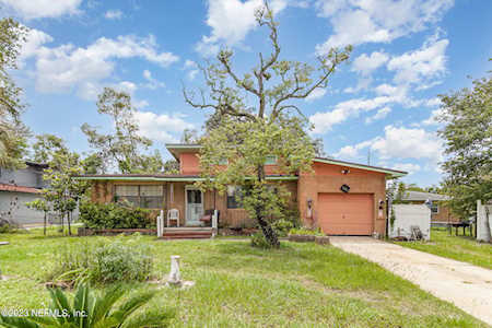 7980 Denham RD W Jacksonville, FL 32208