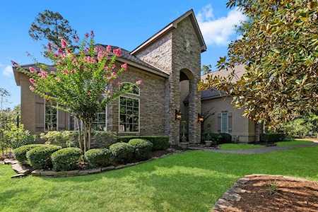 35 Player Point Dr The Woodlands, TX 77382