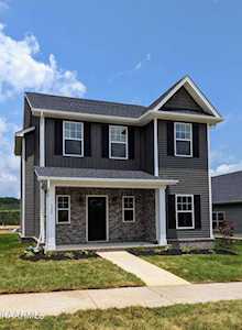 135 E Elderberry St Oak Ridge, TN 37830