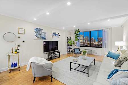 415 Newark St #8F Hoboken, NJ 07030