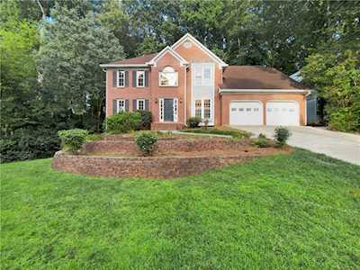5114 Old Chestnut Court Woodstock, GA 30188