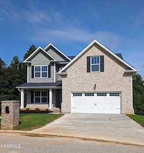 105 Gooseberry Circle Oak Ridge, TN 37830