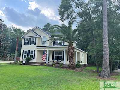 18 N Macbeth Ct Richmond Hill, GA 31324