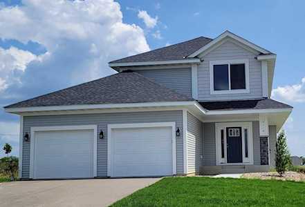 19116 Cloverleaf Way Farmington, MN 55024