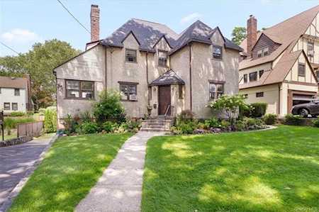 200 Chittenden Ave Tuckahoe, NY 10707