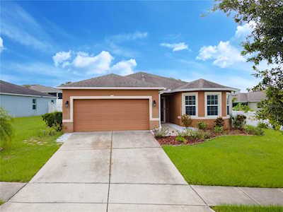 3042 Patterson Groves Dr Haines City, FL 33844