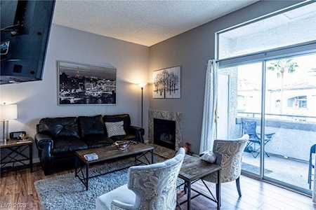3150 Soft Breezes Dr #2039 Las Vegas, NV 89128