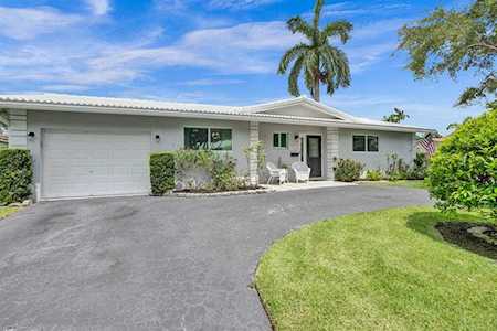 7249 E Tropical Way Plantation, FL 33317