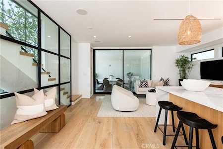 500 1/2 Orchid Ave. Corona Del Mar, CA 92625