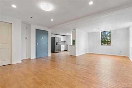 325 Highland Ave #102 Mount Vernon, NY 10553