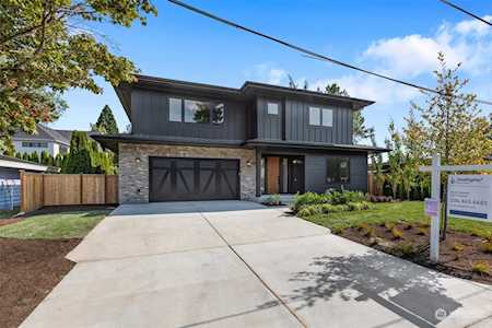 16241 SE 10th St Bellevue, WA 98008
