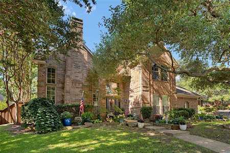 1209 Shady Oaks Circle McKinney, TX 75072