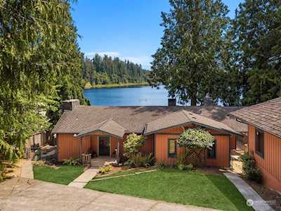 18028 W Spring Lake Dr SE Renton, WA 98058