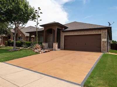 13062 Red Robin Drive Fort Worth, TX 76244