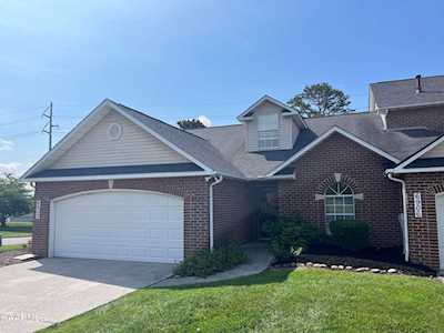 6902 Pemmbrooke Shire Ln Knoxville, TN 37909