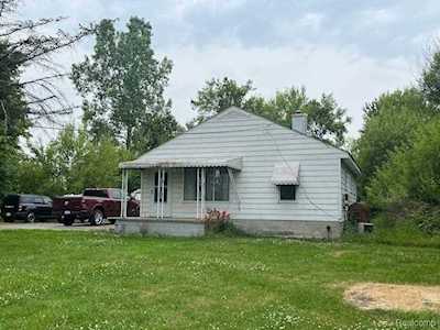 22855 29 Mile Rd Ray, MI 48096