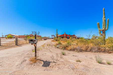 1061 E Superstition Boulevard Apache Junction, AZ 85119