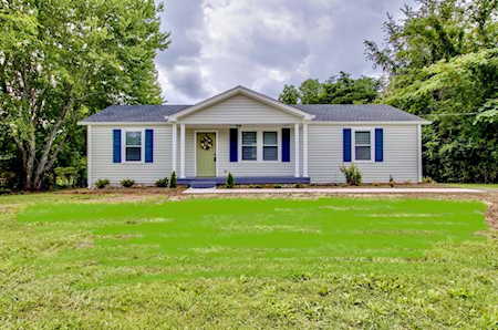 6516 Kari Dr Murfreesboro, TN 37129