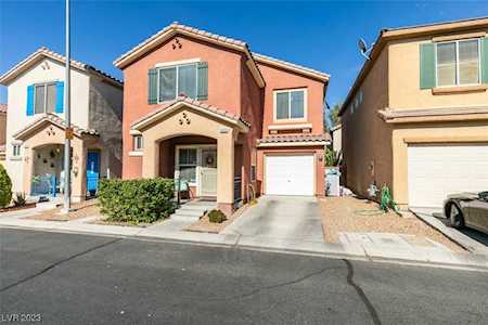 5424 Bradford Pear Dr Las Vegas, NV 89122