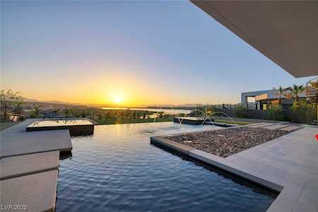 20 Rainbow Point Place Henderson, NV 89011
