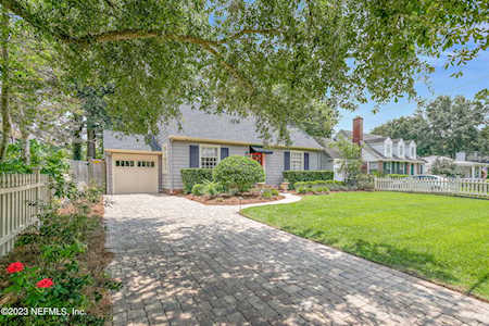 1721 Dogwood PL Jacksonville, FL 32210