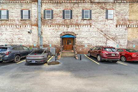 105 W Jackson Ave Knoxville, TN 37902