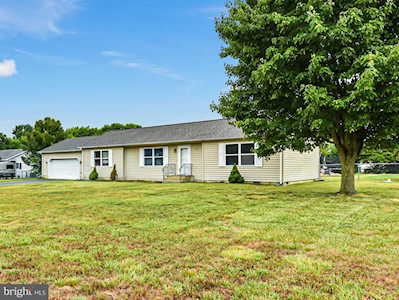 114 Mount Vernon Dr Viola, DE 19979