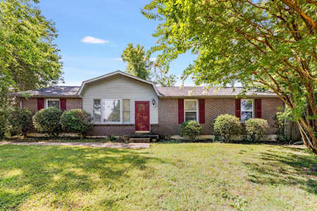 601 Saint Cloud Dr Antioch, TN 37013