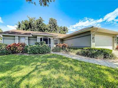 5203 86th Street Ct W Bradenton, FL 34210