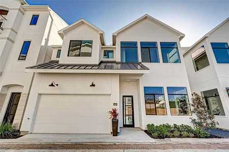 1653 Bingle Houston, TX 77055