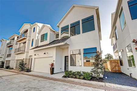 1643 Bingle Houston, TX 77055