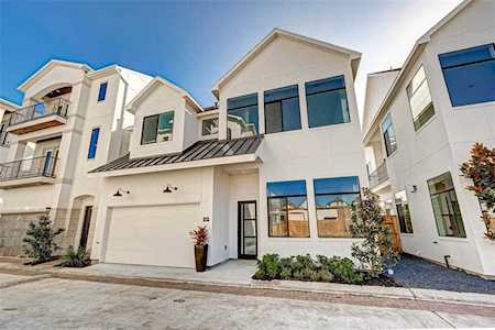 1647 Bingle Houston, TX 77055