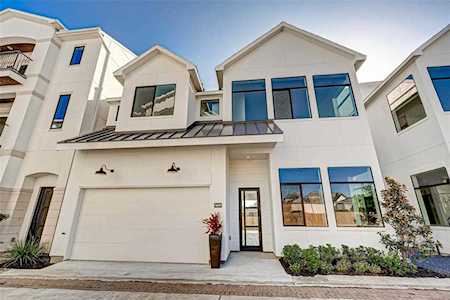 1649 Bingle Houston, TX 77055