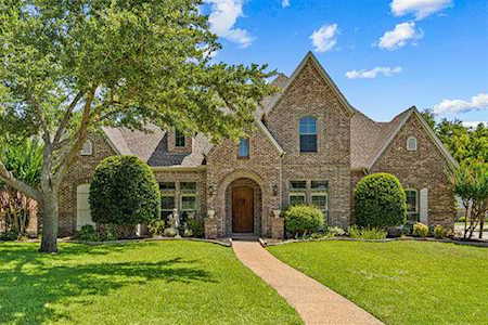 211 Hays Court Colleyville, TX 76034