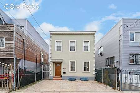 222 Van Siclen Ave Brooklyn, NY 11207