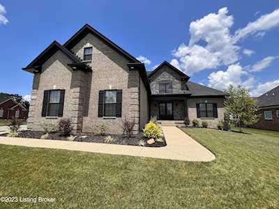 12705 Valley Pine Dr Louisville, KY 40299