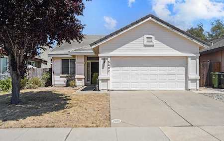 5407 Laguna Crest Way Elk Grove, CA 95758