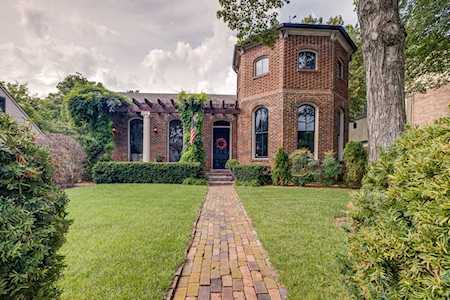 2000 Sweetbriar Ave Nashville, TN 37212