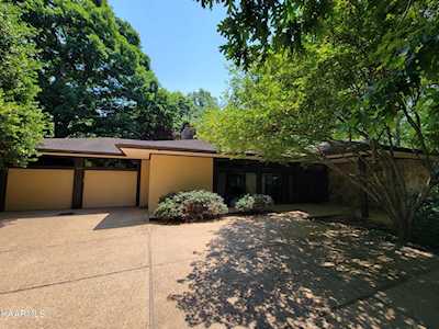 909 NW Chateaugay Rd Knoxville, TN 37923