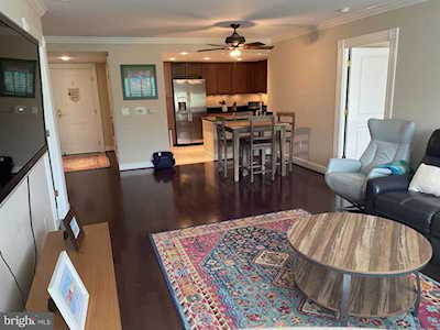 5 Park Place #326 Annapolis, MD 21401