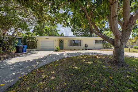 2531 52nd St N St. Petersburg, FL 33710