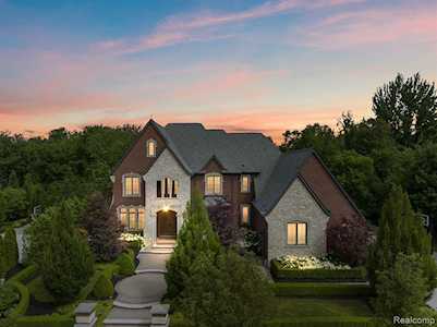 20805 Maybury Park Dr Novi, MI 48167