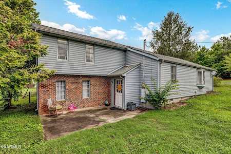 721 Burchfield St Maryville, TN 37804